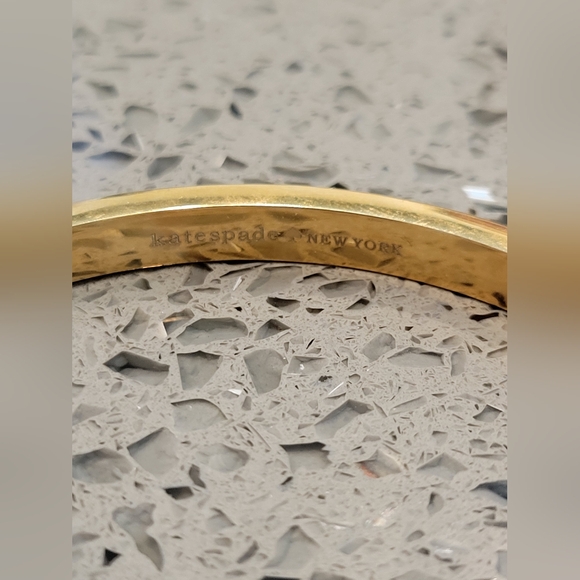 Like New Kate Spade Gold Bracelet, Set In Stone Hinged Bangle - Picture 3 of 4